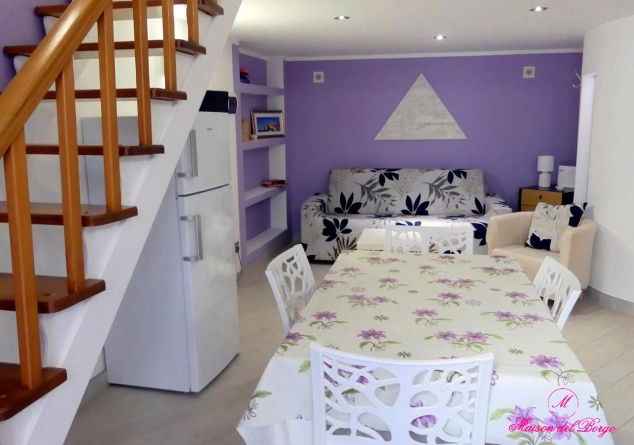 Casa Vacanza Vieste In Centro - Maison Del Borgo Buitenkant foto